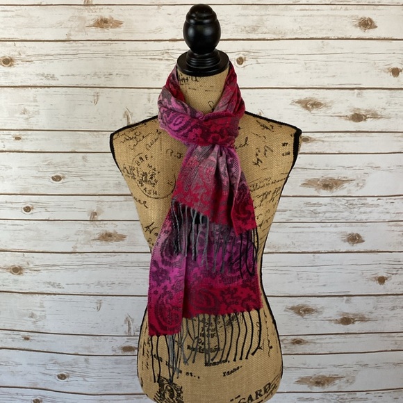 NWT Steve Madden Mid-Weight Ombré Paisley Muffler Scarf-Pink - Picture 4 of 6